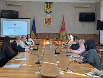 Кропивницька ДПІ: проведено нараду за участю представників Державної податкової служби, Державної служби зайнятості та банківських установ