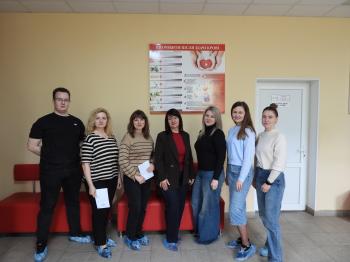 Податківці Кіровоградщини долучилися до здачі крові для військових