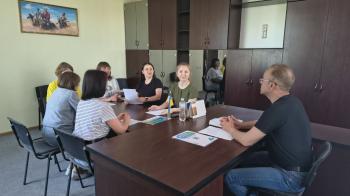 В приміщенні Новоукраїнської ДПІ  проведено тренінг на тему:  «Безбар’єрна податкова служба: повага, доступність, рівність»