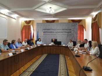 Консультаційні центри – ефективний інструмент підтримки бізнесу: у рамках платформи «Діалог влади та бізнесу» відбулася онлайн-зустріч